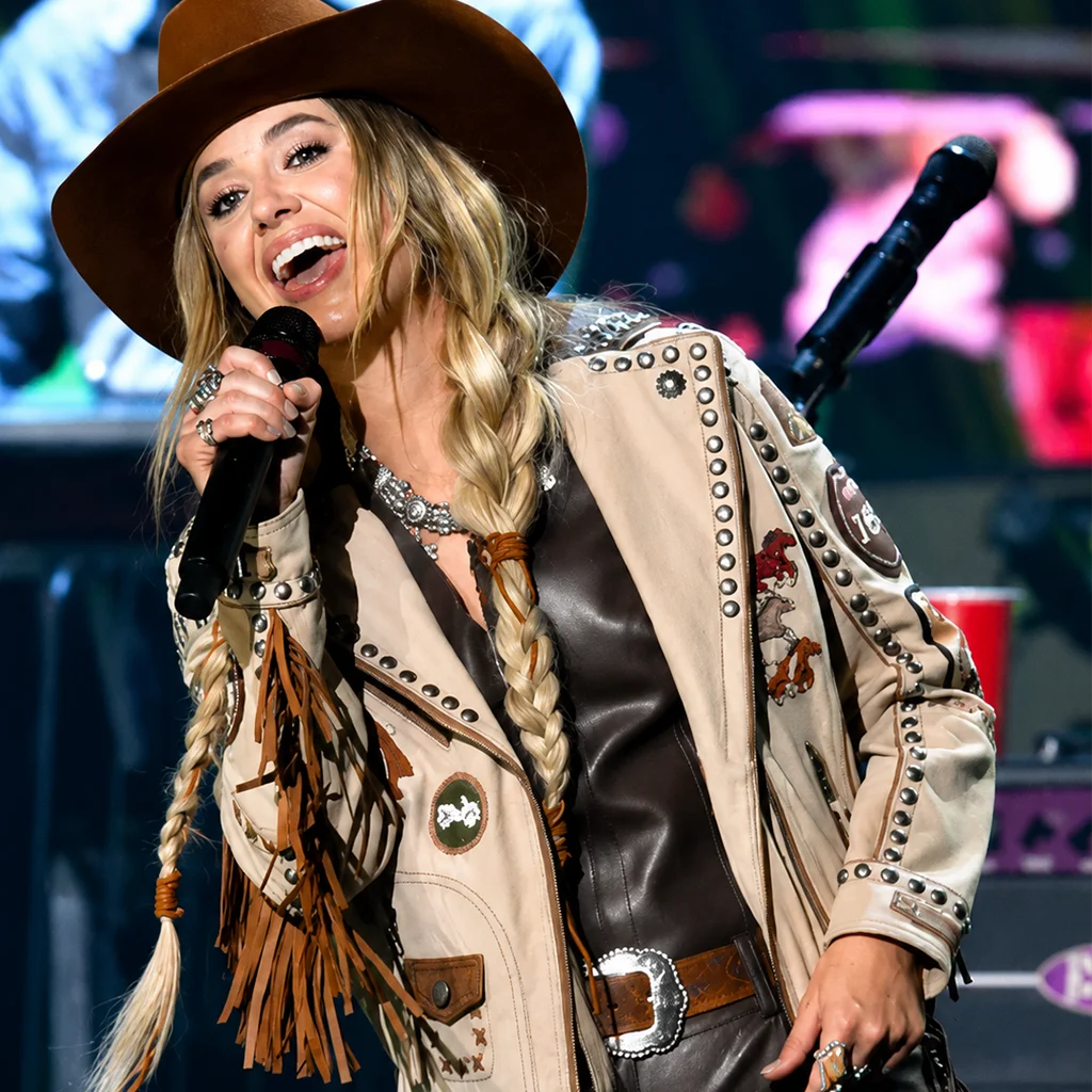 The CMT Music Awards 2024 Lainey Wilson Beige Fringe Leather Jacket - Image 3