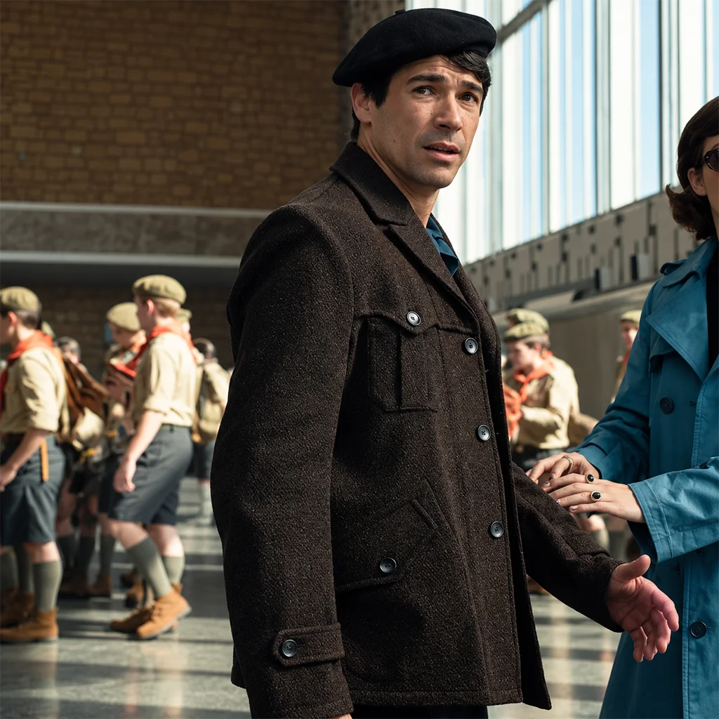 A Man of Action Juan José Ballesta Brown Wool Coat