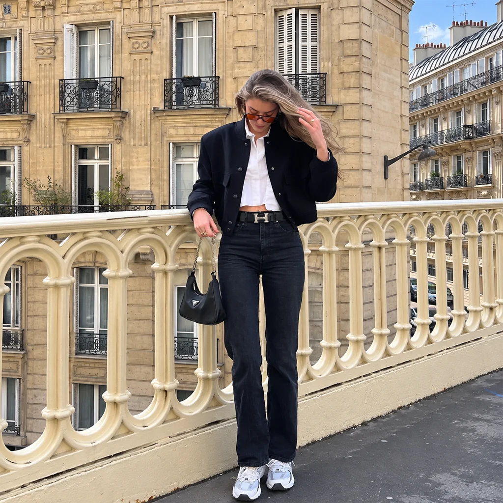 Women’s Long-Sleeve Black Cropped Jacket